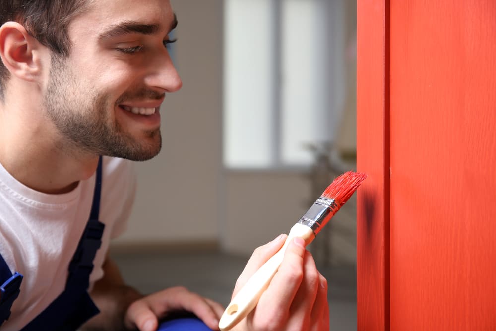 Can You Spray Paint Laminate Furniture?