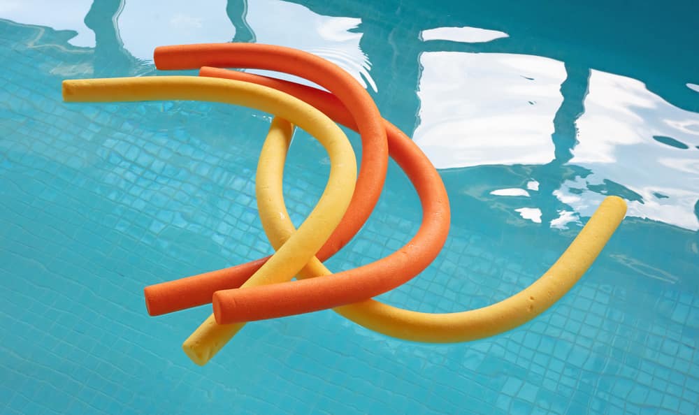 can-you-spray-paint-pool-noodles-explained-in-2-easy-steps