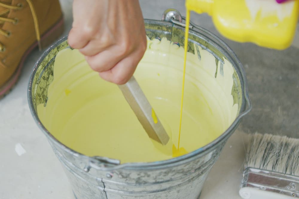 How To Rehydrate Dried Paint Guide By Professional Painter